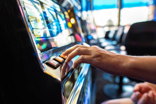 Live-dealer table availability and opening times on bravo mpo